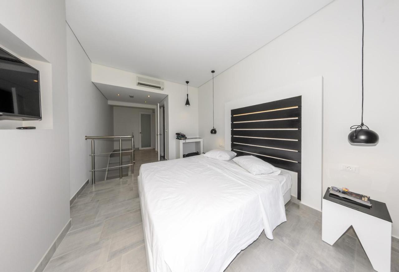 Belussi Exclusive Suites Kypseli Exterior foto